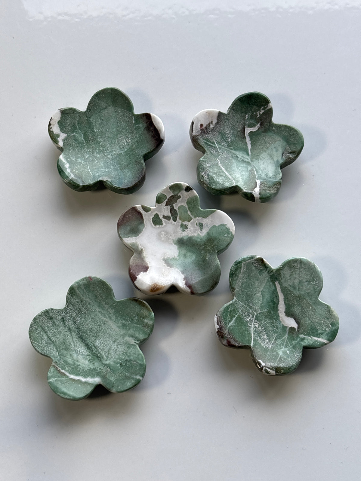 Green Sardonyx Flower Worry Stone (Picked at random)