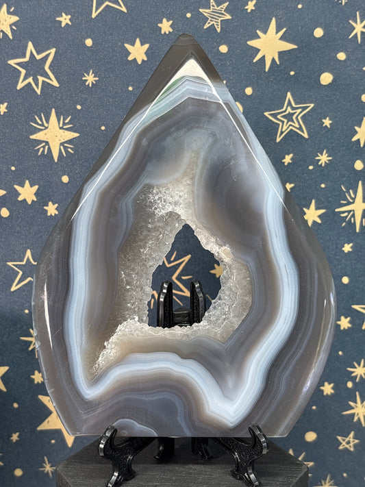 Druzy Agate Teardrop Freeform d (with stand)