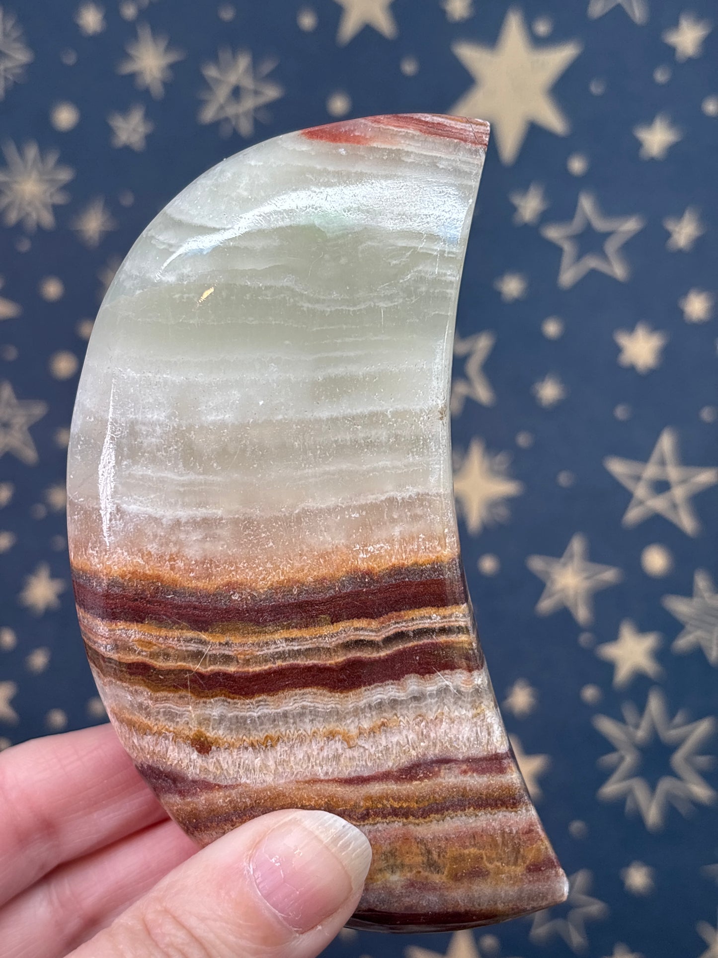 Green Banded Onyx  (non standing) Moon 10.9cm