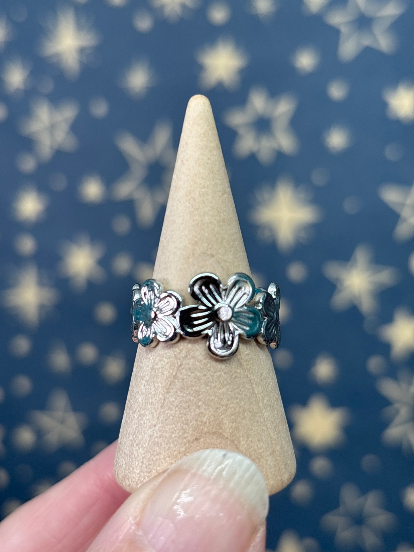 Flower Stainless Steel Adjustble Ring