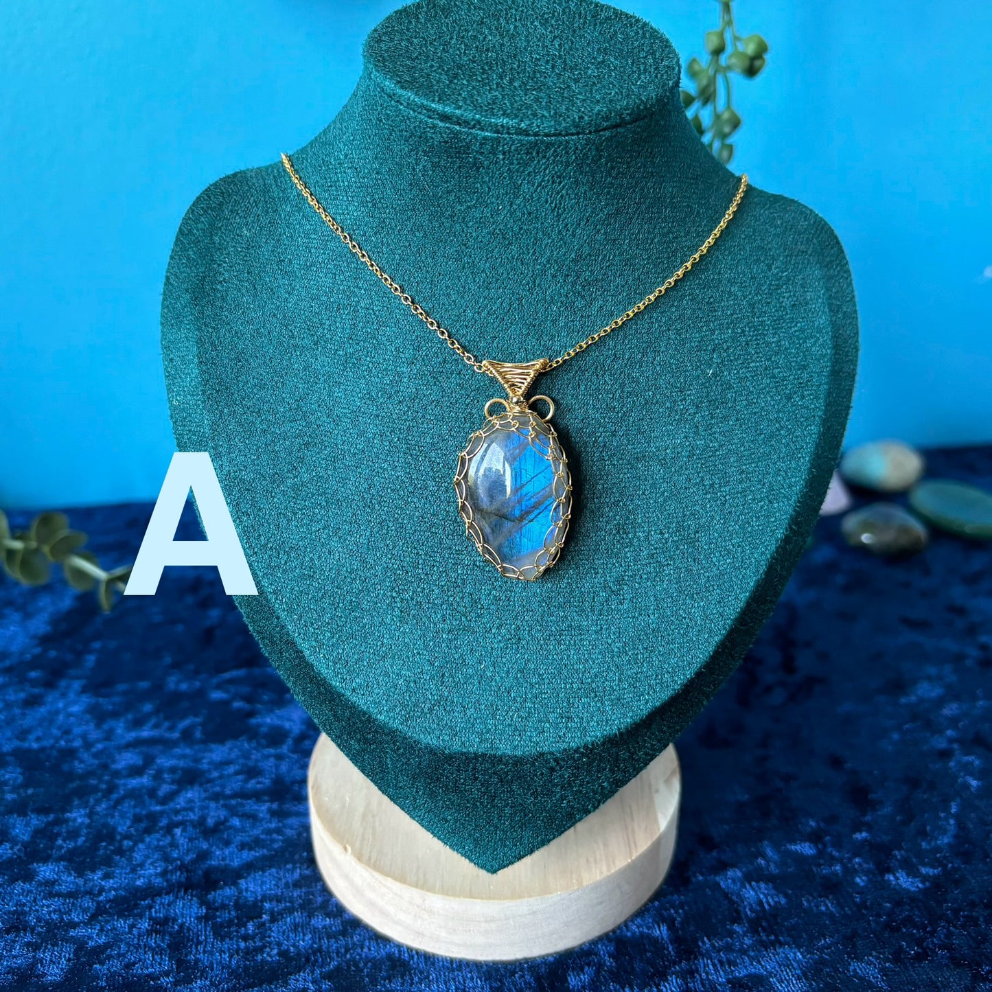 Flashy Labradorite Wire Wrapped Pendant in Gold
