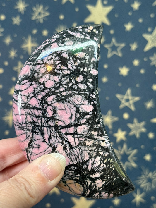 Rhodonite  (non standing) Moon 10.6cm