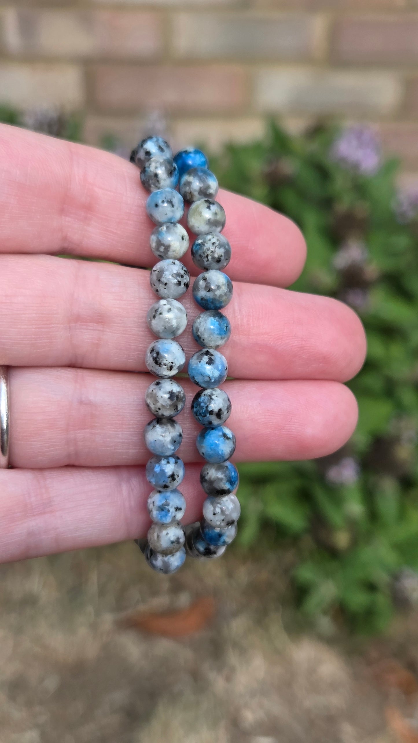 K2 6mm Crystal Beaded Bracelet x1
